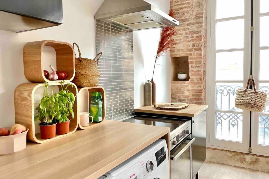 لافاور Tres Bel Appartement De 60M2 En Centre Ville المظهر الخارجي الصورة